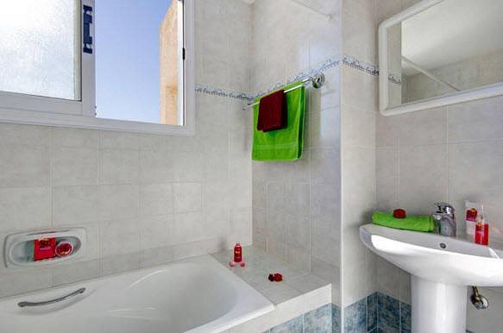 Philippos Paphos Villas - Villa 3 외부 사진
