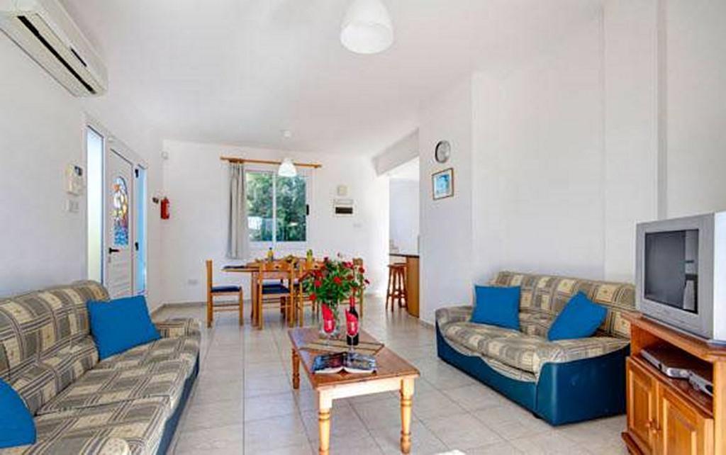 Philippos Paphos Villas - Villa 3 외부 사진