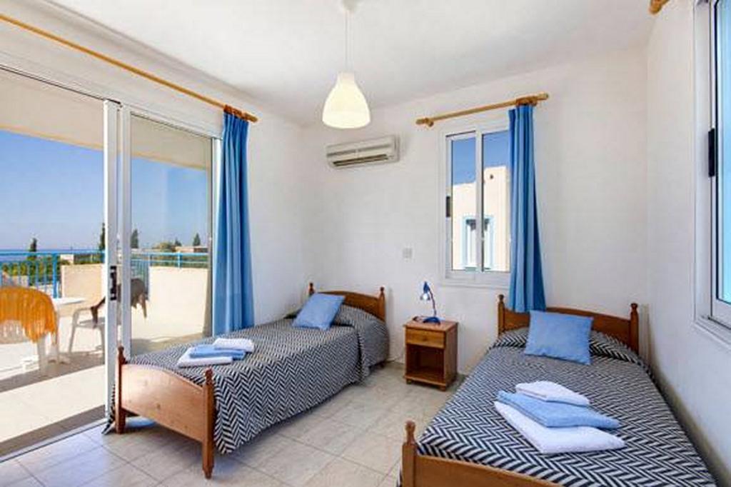 Philippos Paphos Villas - Villa 3 외부 사진